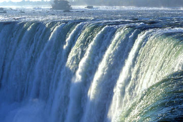 niagara-falls-tour-from-toronto-including-wine-tasting-in-toronto-203510